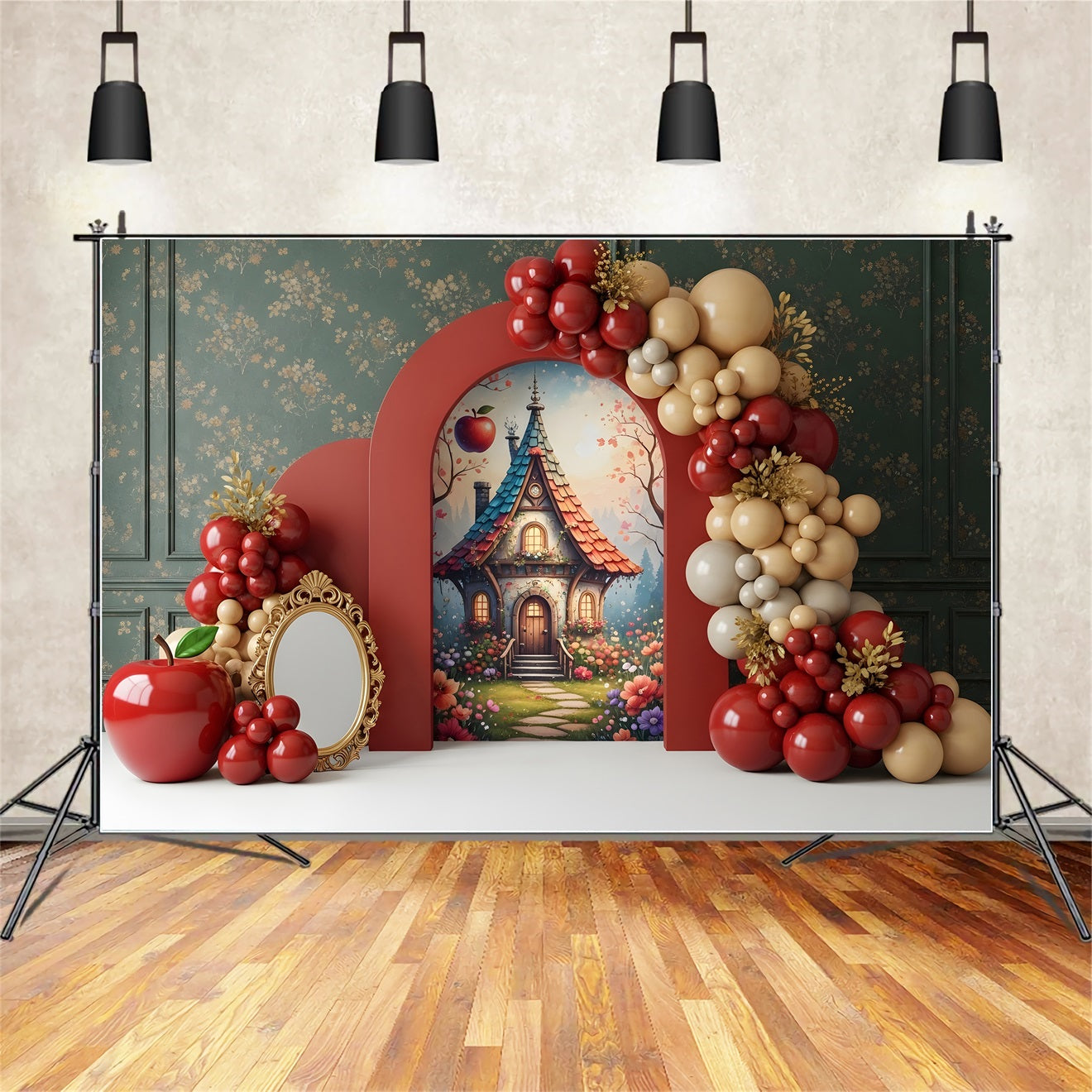 Toile de fond photo pour nouveau-né et enfant avec maison féerique pommes et arche de ballons CEM65-44