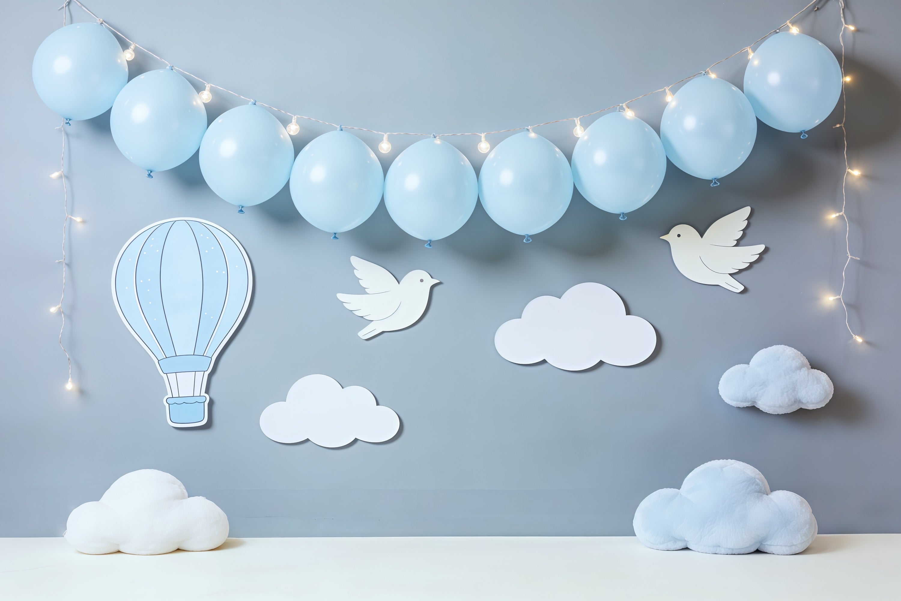 Toile de fond Nuages Ballons Bleus Oiseau Nuages CSH62-111