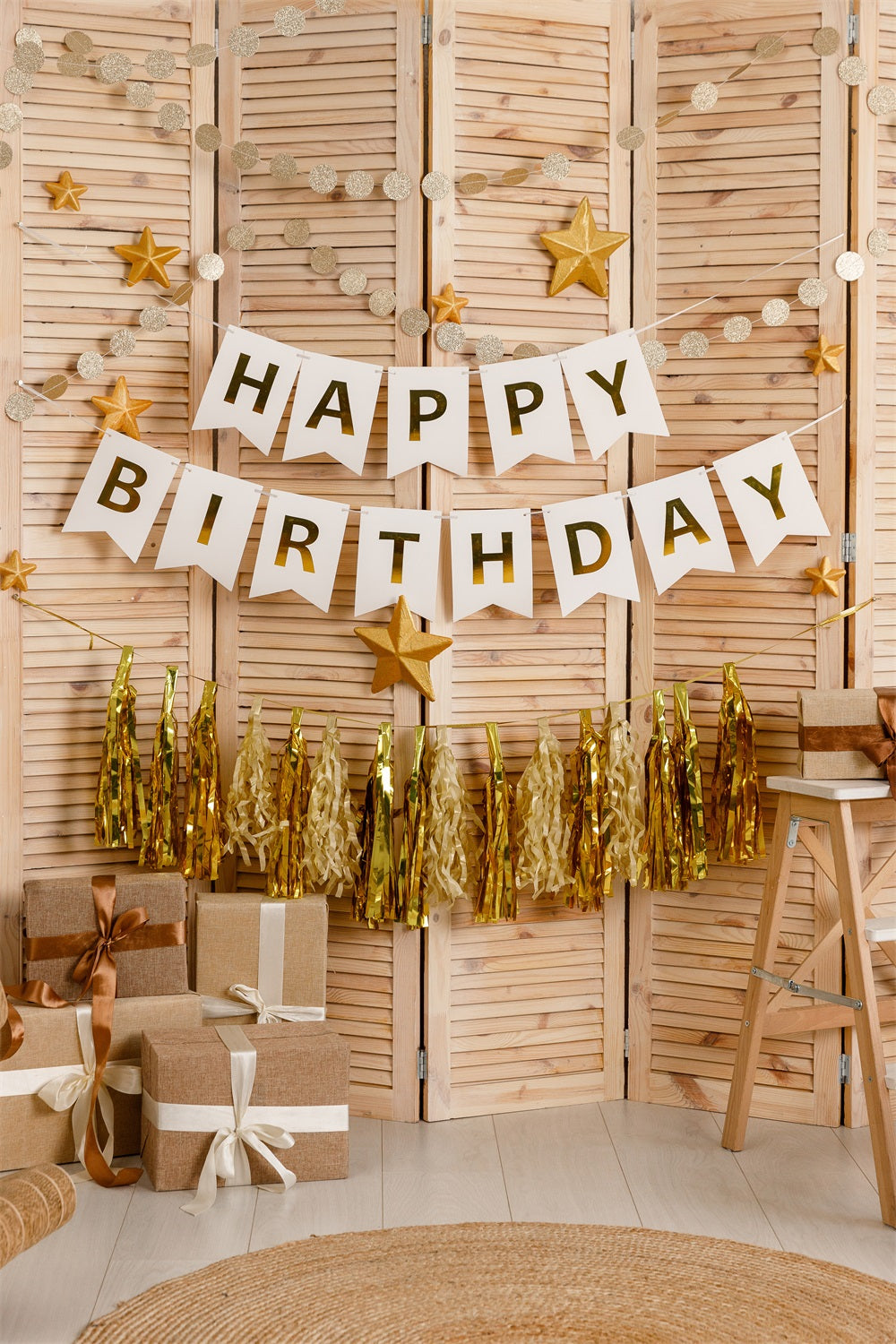 Toile de Fond "Joyeux Anniversaire" avec Volets en Bois et Étoiles RR5-42