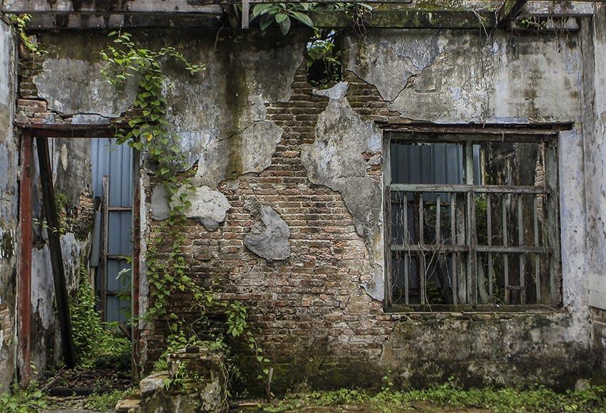 Grunge Brick Wall Old Window Backdrop for Photo Studio LV-817