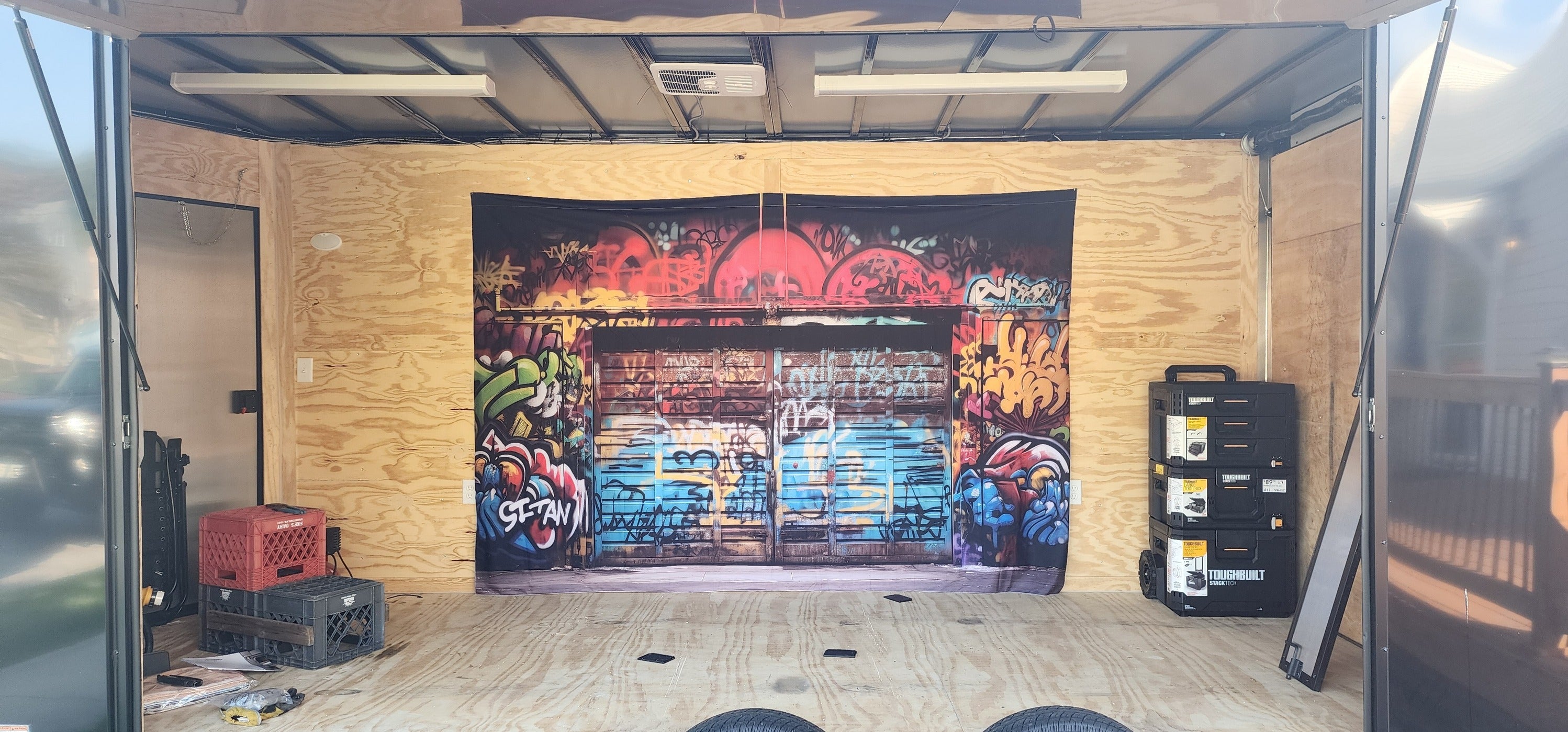 Toile de fond Graffiti Mur de Garage Vibrant Photographie BRP12-148