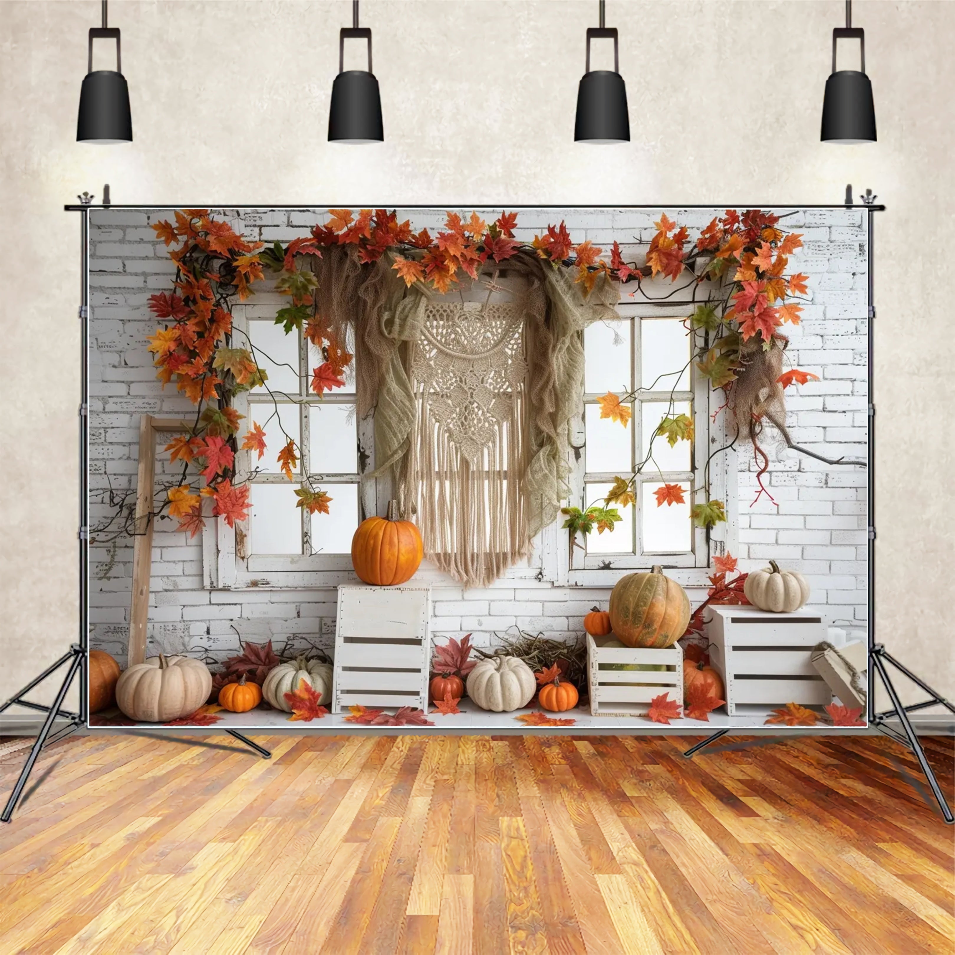 Toile de fond de mur blanc avec fenêtre et feuilles d'automne BRP7-153