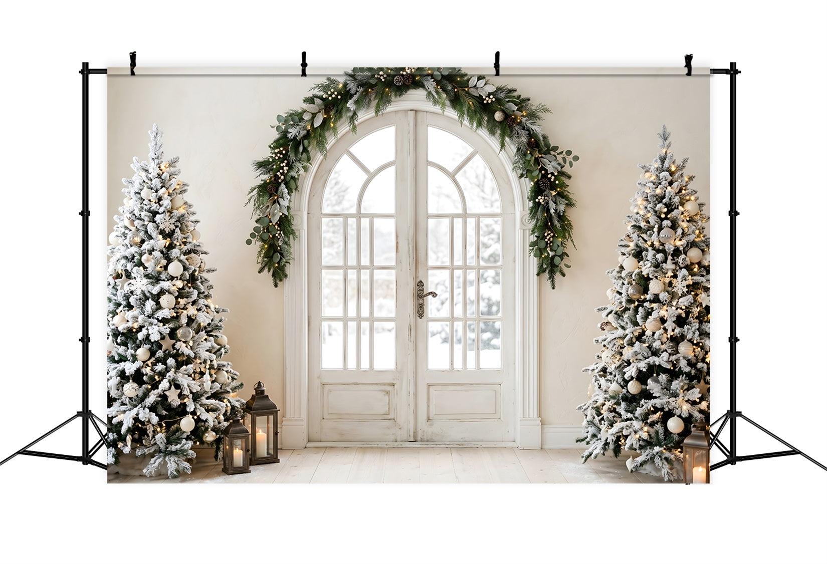 Toile de fond élégante de Noël avec porte cintrée et sapins enneigés pour photomaton CEM65-100