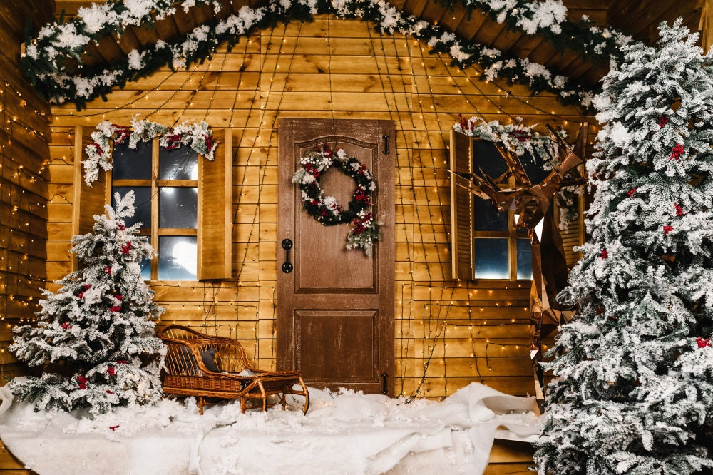 Toile de fond de Maison en Bois avec Arbre de Noël Neigeux RR7-826