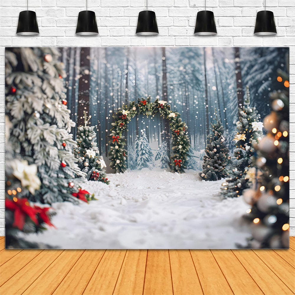 Toile de fond d'Arc avec Arbres de Noël Neigeux RR7-865